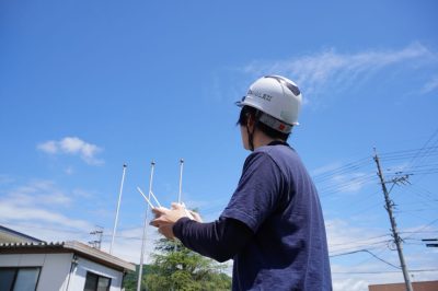 岐阜市でドローンを使った屋根点検の写真