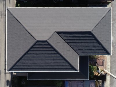 岐阜市 N様邸 スレート屋根の石粒付ガルバリウム鋼板カバー工事 | 屋根カバー工法工事