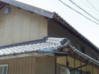 岐阜　板金屋根　葺き替え