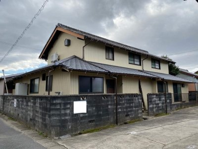 一宮市 I様邸 屋根瓦葺き替え・外壁カバー工事 | 屋根葺き替え工事